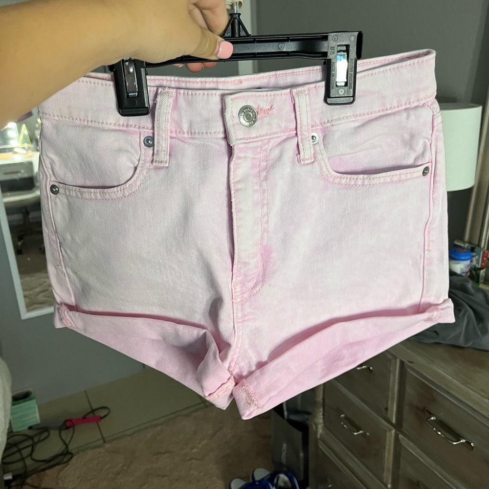 Target/wild fable pink jean shorts size 00 run slightly big